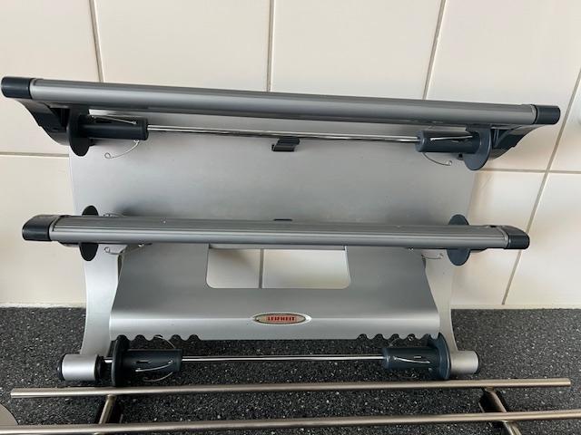 Leifheit Keukenrolhouder - Praktisch en Stijlvol, Huis en Inrichting, Zo goed als nieuw, Minder dan 100 cm, 25 tot 50 cm, 50 tot 100 cm