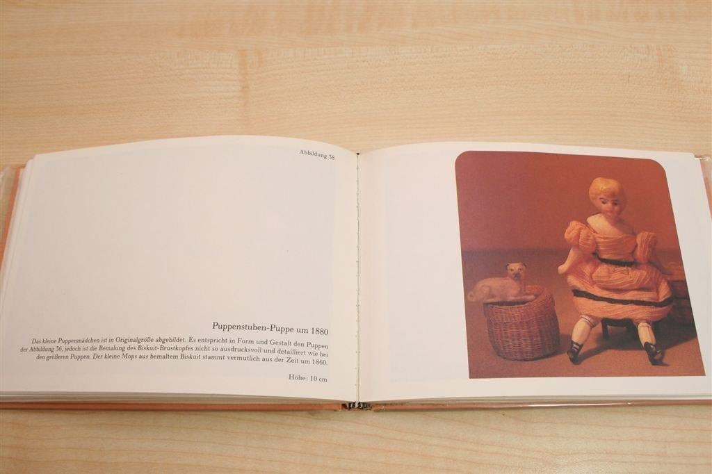 De Wereld van Antieke Poppen [1790-1925] — Foto\'s, Gebruikt, N.v.t., N.v.t., Ophalen of Verzenden