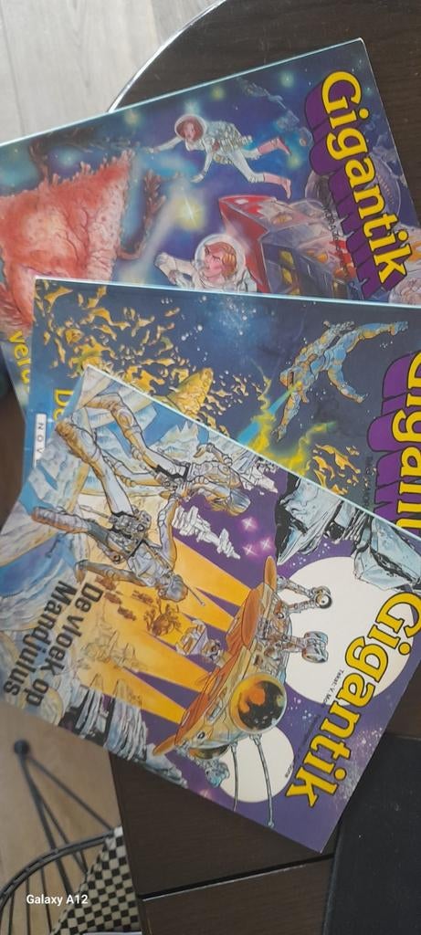 Gigantic bundel van 3 strips, Boeken, Eén comic, Ophalen of Verzenden, Gelezen, Europa