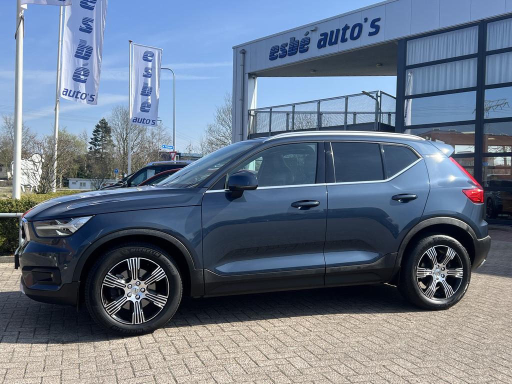 Volvo XC40 2.0 T4 190 pk Inscription Trekhaak Panoramadak Le, 15 km/l, Blauw, Leder, Bedrijf