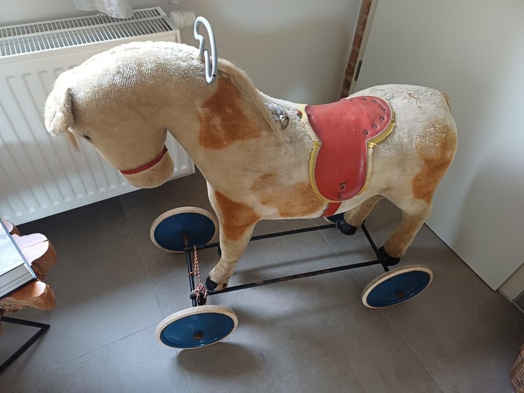 Antiek groot Steiff paardje op wielen jaren '50, Ophalen of Verzenden