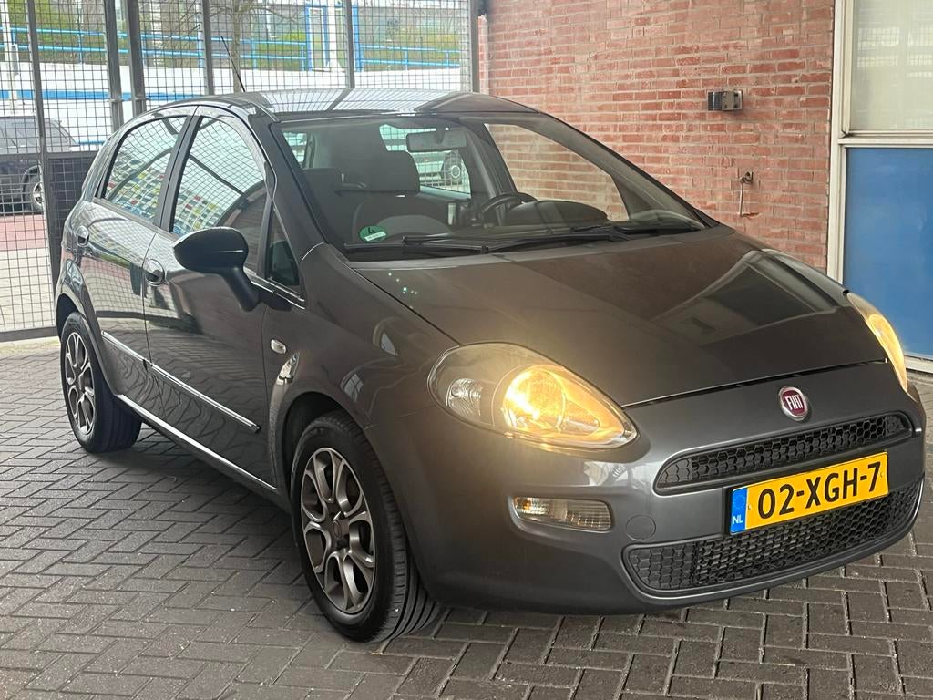 Fiat Punto 0.9 Twinair, Voorwielaandrijving, 49 €/maand, Origineel Nederlands, Handgeschakeld