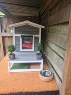 Mooi kattenhuis voor buiten, Dieren en Toebehoren, Ophalen, Zo goed als nieuw