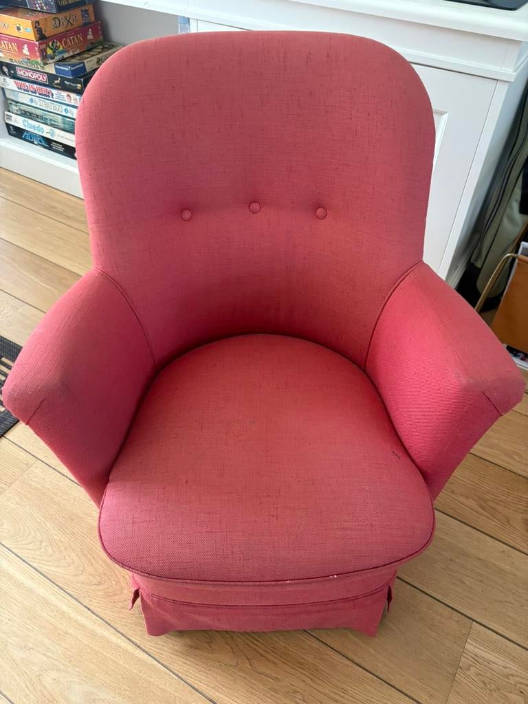 Rood stoeltje, mooie stoffering!, Ophalen, Gebruikt, Minder dan 75 cm, 50 tot 75 cm