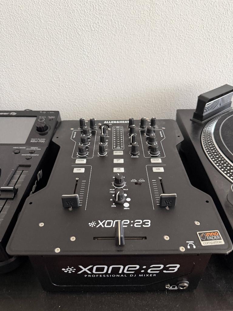 A&H Xone 23, Ophalen of Verzenden, Zo goed als nieuw, Dj-set, Overige merken