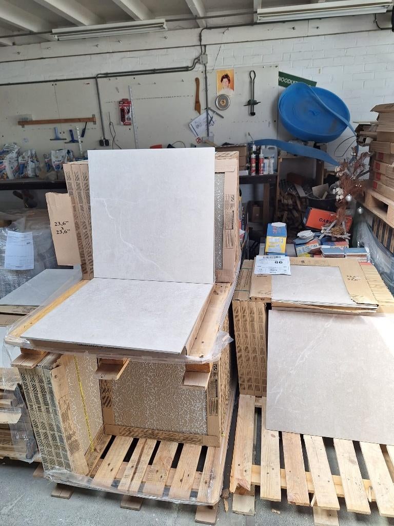 Badkamertegels Eternal Cream & Stone, Doe-het-zelf en Verbouw, Tegels, Ophalen, 60 cm of meer, Zo goed als nieuw, Minder dan 5 m²