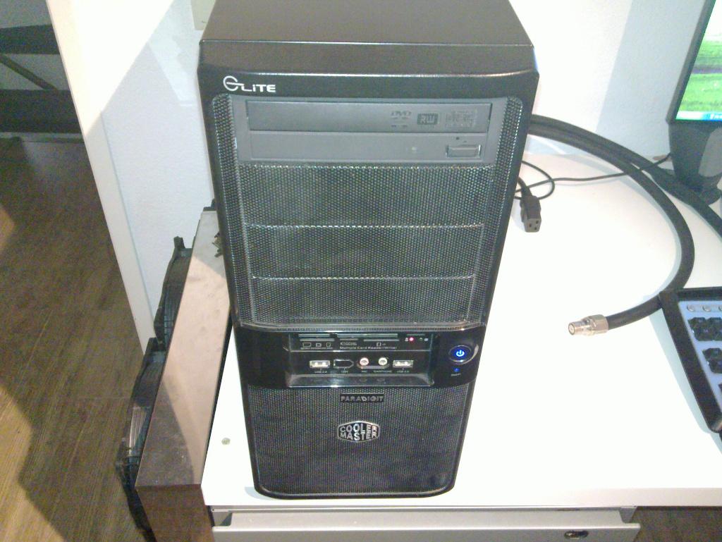 Retro vintage Windows XP gaming PC, Computers en Software, Ophalen