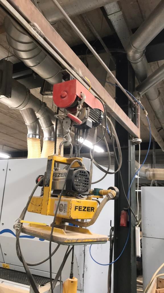 Zwenkarm 500cm met vacuumpomp nap en takel, Doe-het-zelf en Verbouw, Lieren en Takels, Ophalen, Gebruikt