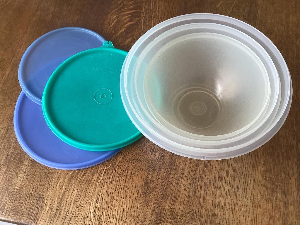 Tupperware schalen, Ophalen of Verzenden, Zo goed als nieuw, Groen, Schaal