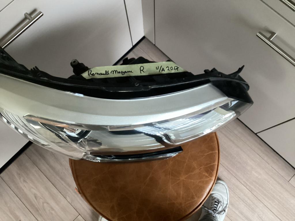 Koplamp Renault Megane R. (rechts) Vanaf 2017, Ophalen of Verzenden, Gebruikt, Renault