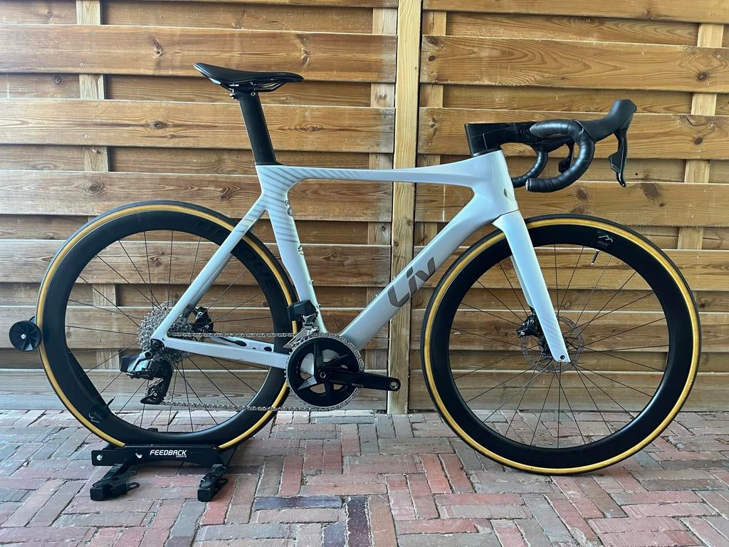 Liv Enviliv advanced pro 2 AXS M (incl. vermogensmeter), 28 inch, Carbon, Zo goed als nieuw, Dames