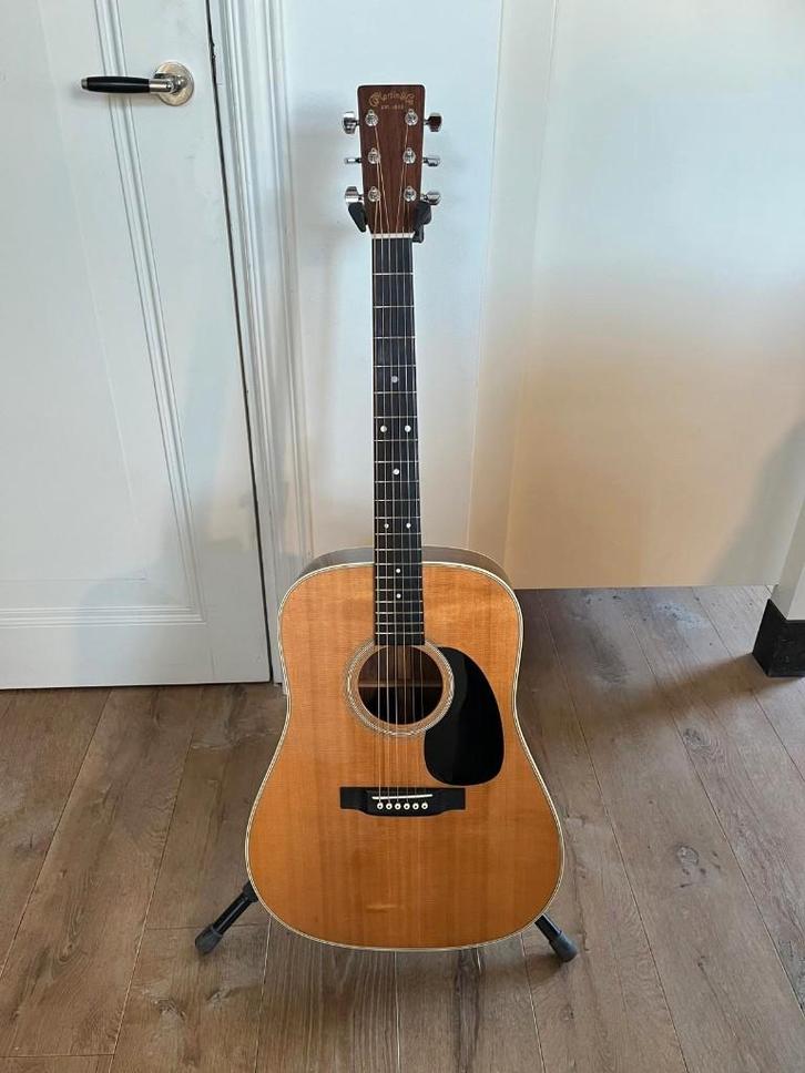 Martin D-28 (2003), Muziek en Instrumenten, Snaarinstrumenten | Gitaren | Akoestisch, Gebruikt, Western- of Steelstringgitaar