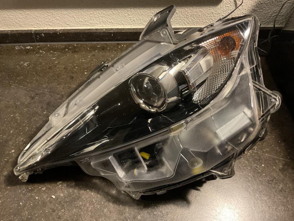 Koplamp links Mazda MX-5 ND LED (licht beschadigd), Ophalen of Verzenden, Gebruikt, Mazda