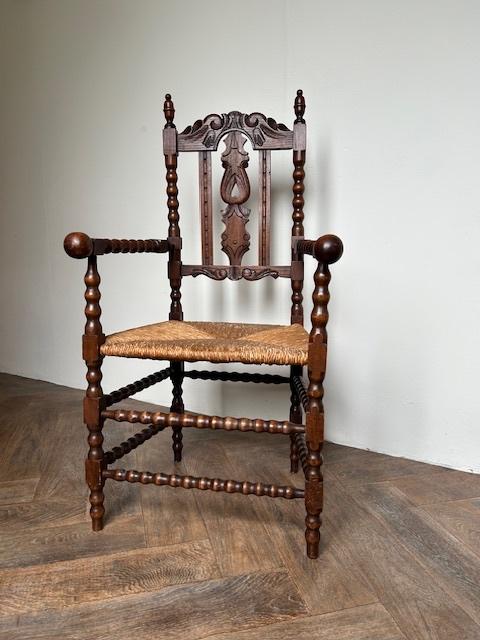 oud antiek boeren stoeltje, Ophalen