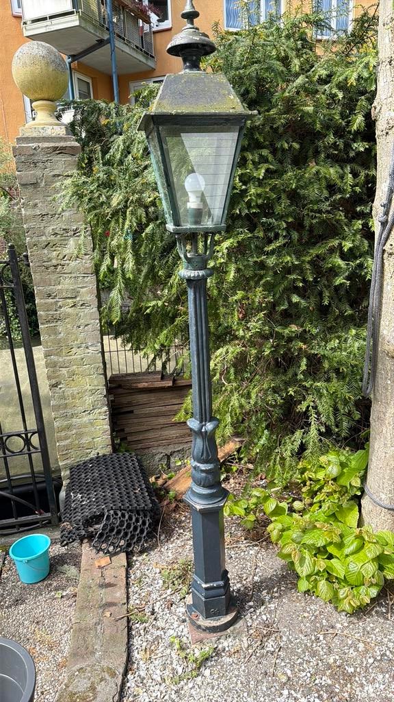 Set van 2 gietijzeren lantaarnpalen, Ophalen, Gebruikt, Wandlamp, Netvoeding