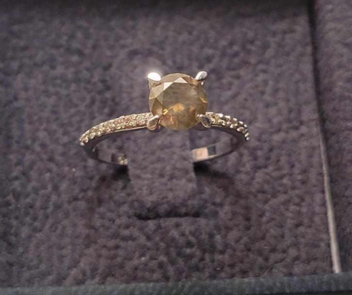 14K Witgouden Ring met 1.17 ct Natuurlijke Diamanten, Sieraden, Tassen en Uiterlijk, Ringen, Zo goed als nieuw, Goud, Ophalen of Verzenden