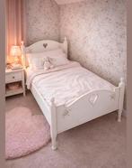 SALE! SHABBY VINTAGE PEUTERBEDJE met hartjes., Ophalen, Lattenbodem