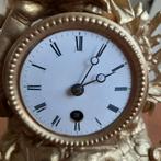 Franse Vergulde Pendule met Vissende Jongen, Verzenden