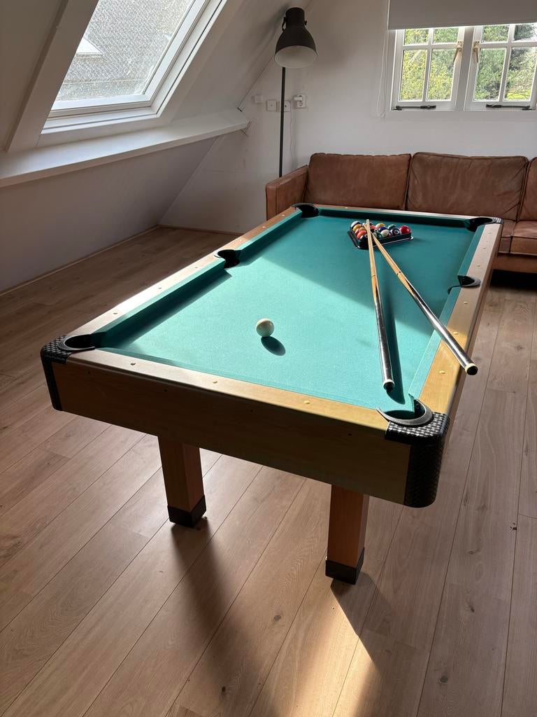 Pooltafel met 4 keus, Sport en Fitness, Biljarten en Poolen, Ophalen, Gebruikt, Pooltafel