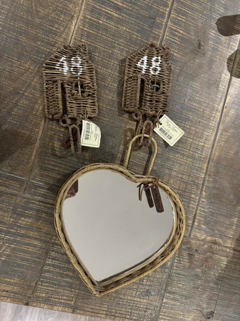 Riviera maison hart spiegel met happy home haken, Huis en Inrichting, Woonaccessoires | Spiegels, Minder dan 50 cm, Rond, Ophalen of Verzenden