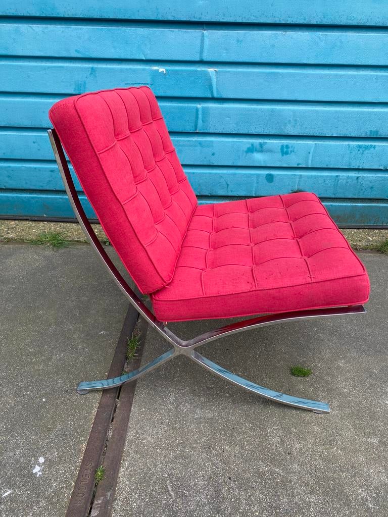 BARCELONA CHAIR, goede stevige staat, Huis en Inrichting, Fauteuils, Ophalen, Zo goed als nieuw, Stof