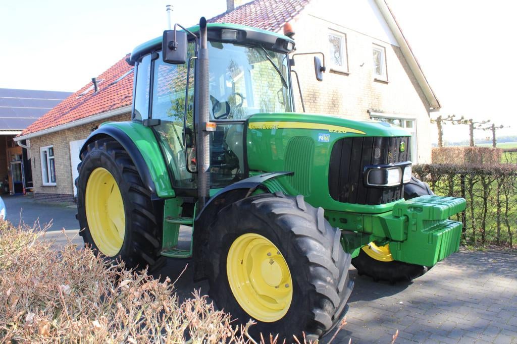 John Deere 6220 (bj 2007), Zakelijke goederen, Agrarisch | Tractoren, Gebruikt, 120 tot 160 Pk, John Deere, 7500 tot 10000