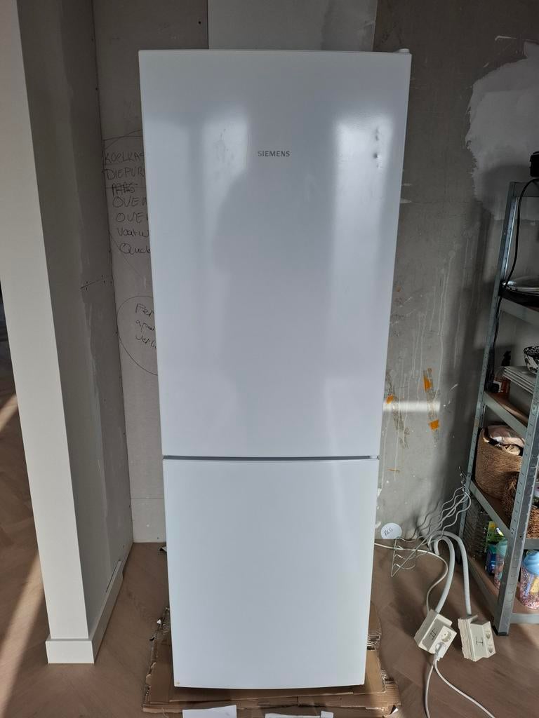 Siemens koelvries combinatie KG33VVW30, Gebruikt, 200 liter of meer, Met aparte vriezer, 160 cm of meer