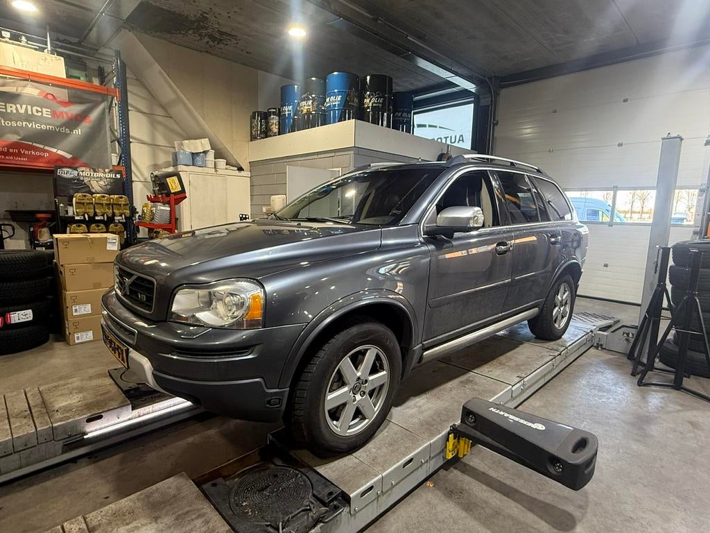 Volvo XC90 4.4 V8 2006 schade, 8 cilinders, 138 €/maand, 7 stoelen, Vierwielaandrijving