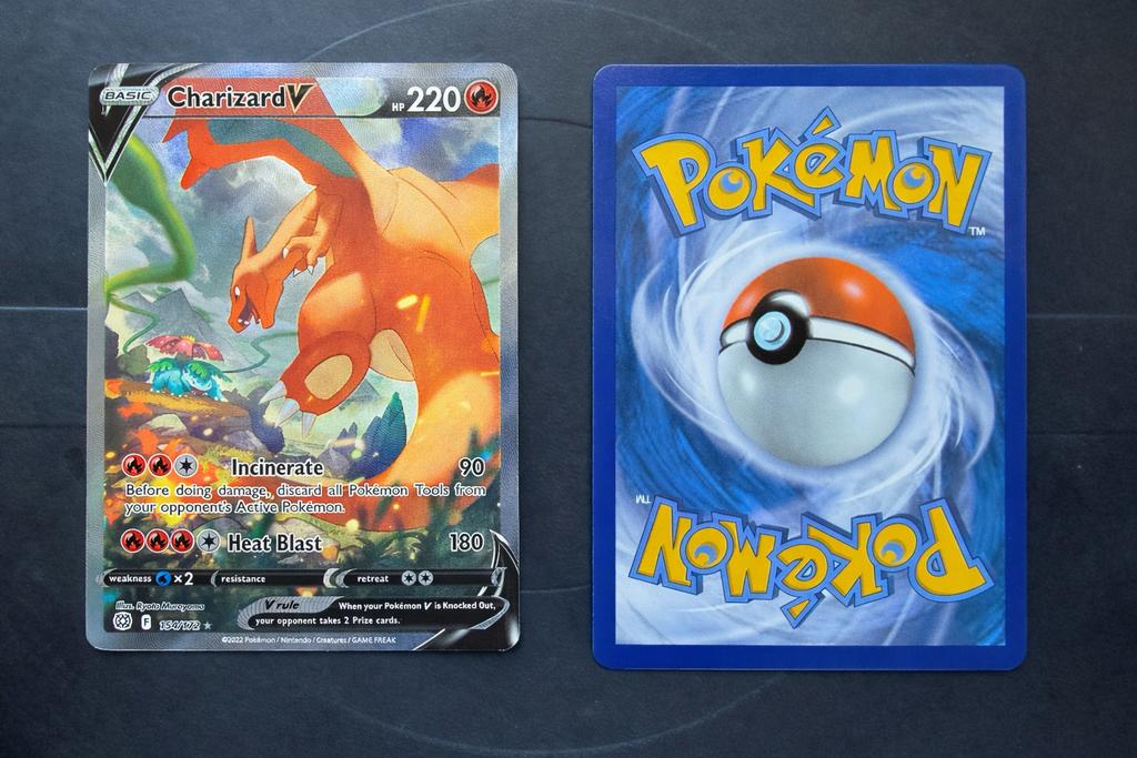 🌟 Charizard V Brilliant stars - 154/172 Mint Conditie, Ophalen of Verzenden, Nieuw, Losse kaart, Foil