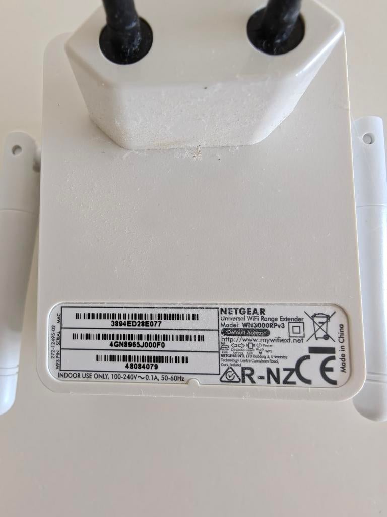 NETGEAR WN3000RPv3 Universele WiFi Range Extender, Ophalen of Verzenden, Zo goed als nieuw, NETGEAR