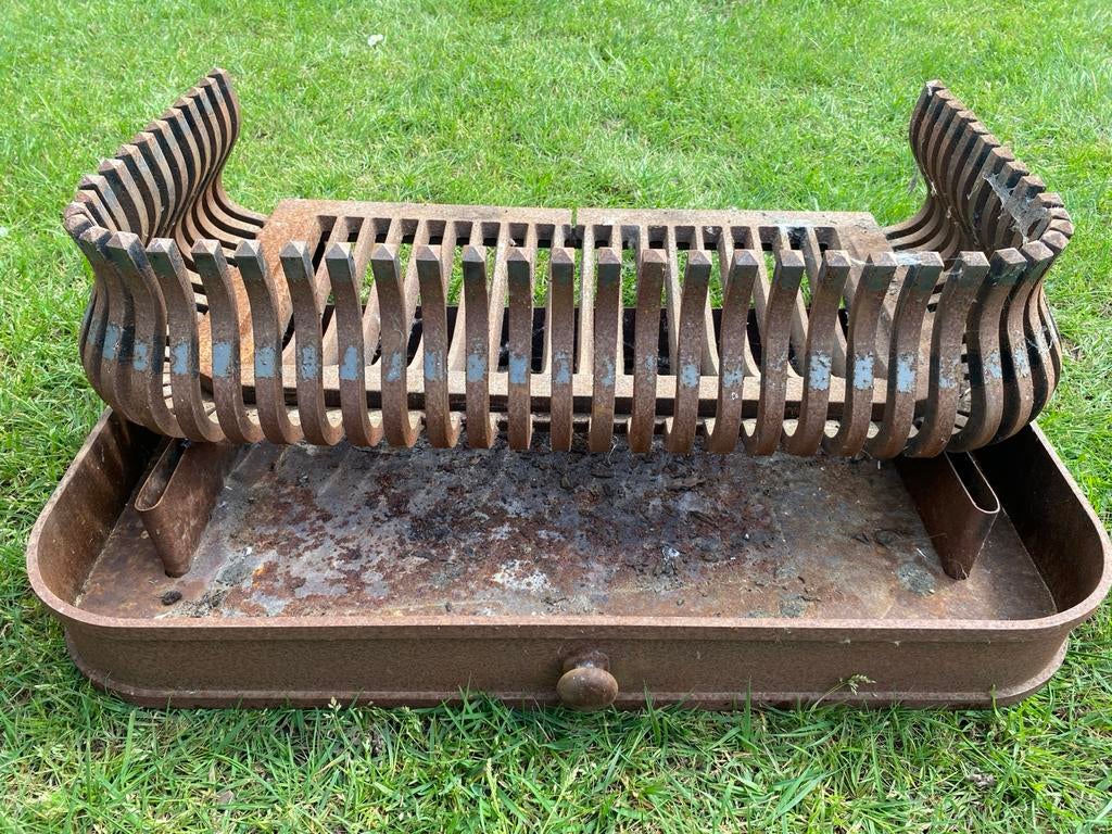 Gietijzeren haardrooster met aslade, Ophalen, Gebruikt, Inzethaard, Houthaard