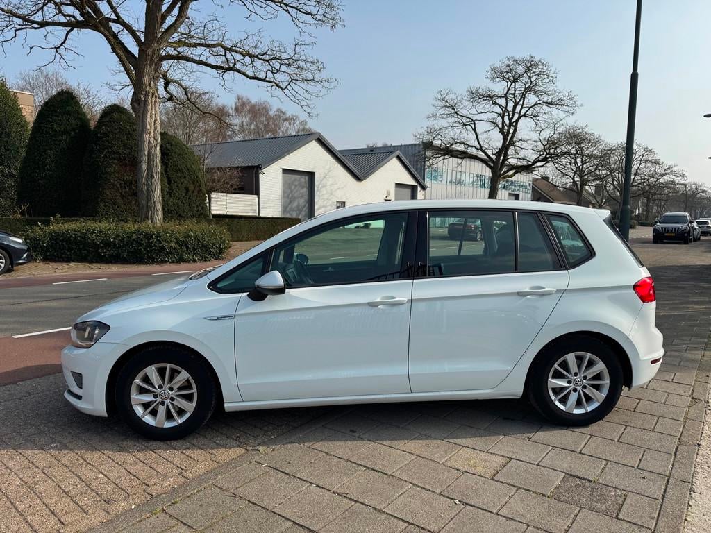 Volkswagen Golf Sportsvan 1.0 TSI A-C Elek Pakket Navi Cruis, Auto's, Volkswagen, Voorwielaandrijving, Electronic Stability Program (ESP)