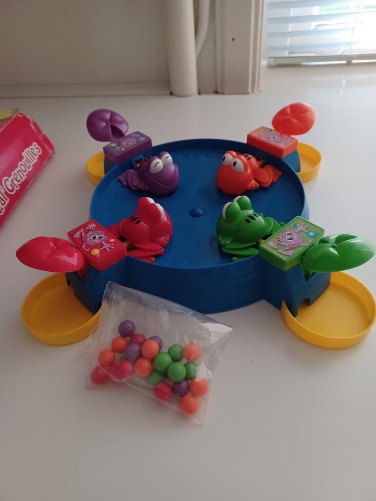 KIKKER-SPEL, Ophalen