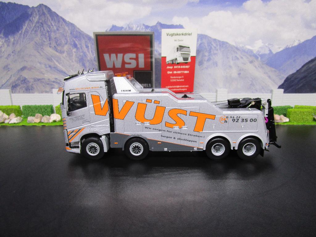 Wsi 01-4211 Wust-Co KG , Volvo FH5 Globetrotter 8x4, Ophalen, Nieuw, Bus of Vrachtwagen, Wsi