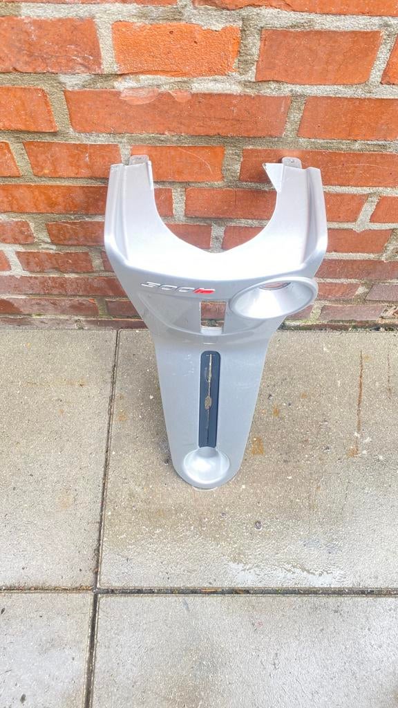 Piaggio yourban slotkap, Ophalen of Verzenden