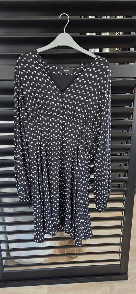 Nikkie jurk met print, maat 40, Maat 38/40 (M), Zwart, Ophalen of Verzenden, Zo goed als nieuw
