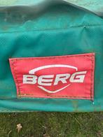 Berg trampoline 220x330cm, Ophalen, Gebruikt