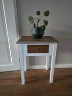Mooi bijzet tafeltje met lade -, Huis en Inrichting, Tafels | Bijzettafels, Ophalen, Minder dan 55 cm, Zo goed als nieuw, 60 cm of meer