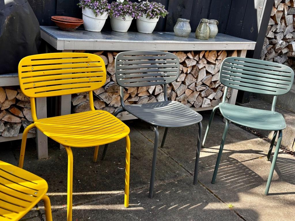 6 x mooie tuin-eettafel stoelen Emu Mom te koop, Tuin en Terras, Tuinstoelen, Ophalen, Gebruikt, Metaal, Stapelbaar