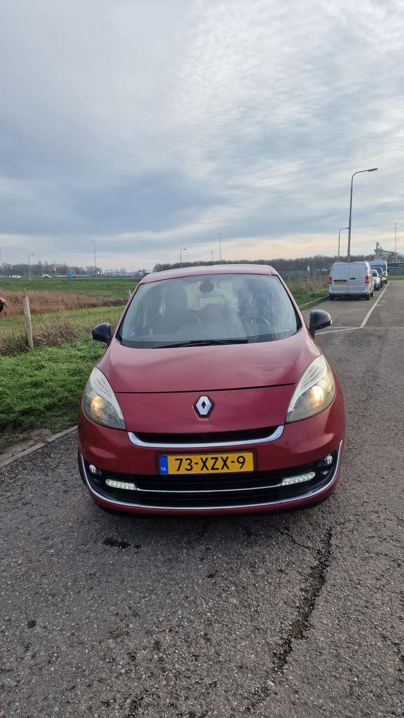 Renault Grand Scénic 1.2 TCE 85kw 2012 nette staat, Voorwielaandrijving, 4 cilinders, Origineel Nederlands, 75 €/maand