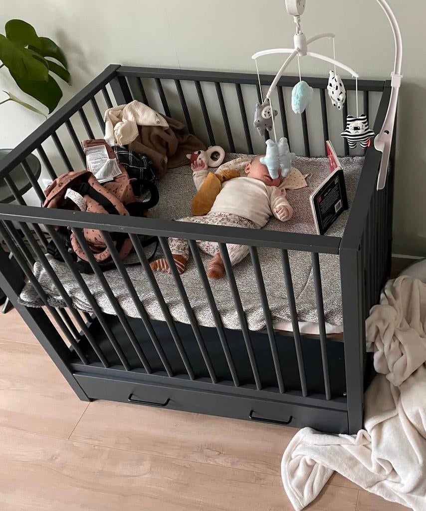 Europe baby robin ii box met lade (antraciet), Kinderen en Baby's, Boxen, Ophalen, Zo goed als nieuw, In hoogte verstelbaar