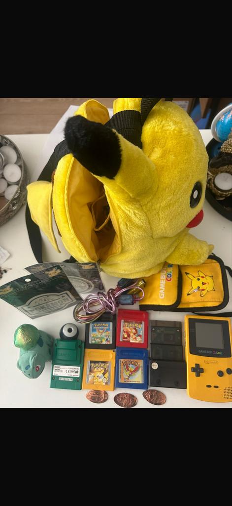 Pokémon Game Boy Color Bundel: Console, Games & Accessoires, Spelcomputers en Games, Games | Nintendo Game Boy, Gebruikt, 1 speler
