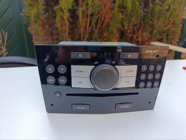 Opel CD 30 MP3 autoradio, Auto diversen, Autoradio's, Gebruikt, Ophalen of Verzenden