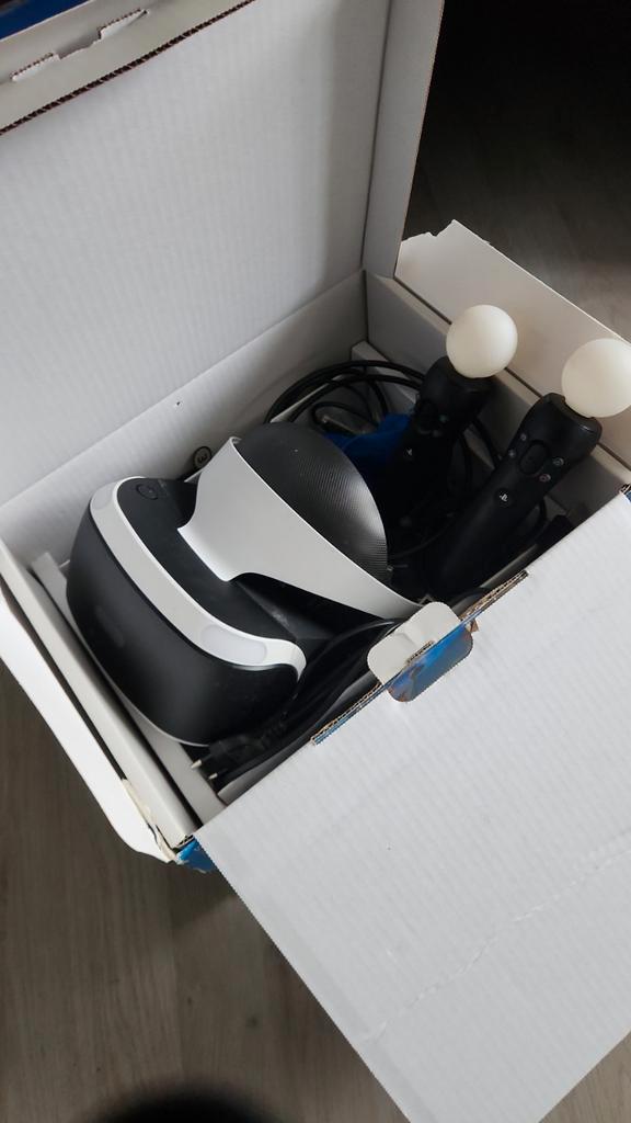Sony VR bril + 2 controllers - PlayStation VR, Spelcomputers en Games, Virtual Reality, Gebruikt, Sony PlayStation, VR-bril, Ophalen of Verzenden