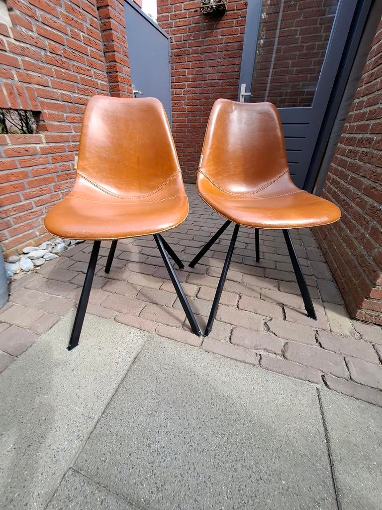 2 eetkamerstoelen, Ophalen, Gebruikt, Kunststof, Twee