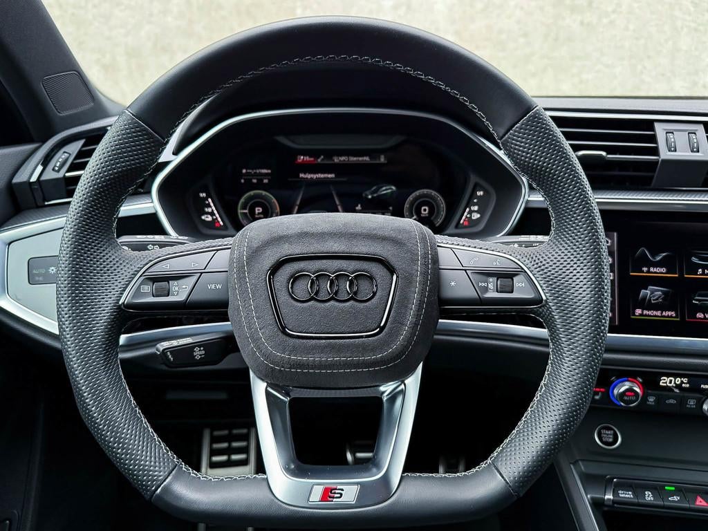 Audi Q3 Sportback 45TFSI e 245pk S-Tronic Competition S Edit, Gebruikt, Zwart, Leder en Stof, SUV of Terreinwagen