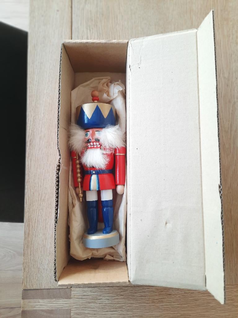 Houten notenkraker. Nieuw in doos. Hoogte 35 centimeter, Verzamelen, Ophalen, Nieuw