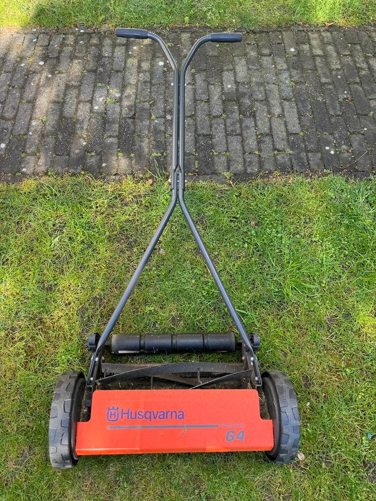 Husqvarna handmaaier, Tuin en Terras, Kooimesmaaier, Ophalen of Verzenden, Gebruikt, Handgrasmaaier