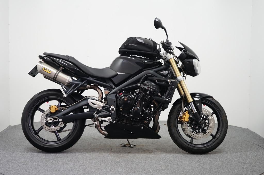 Triumph STREET TRIPLE 675 (bj 2011), 675 cc, Bedrijf, Meer dan 35 kW, Naked bike