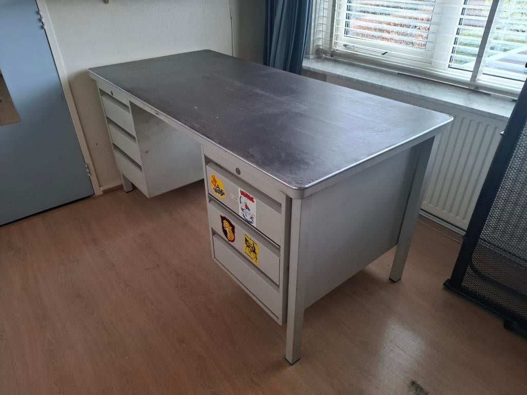 Stalen bureau met lades, Huis en Inrichting, Ophalen, Gebruikt